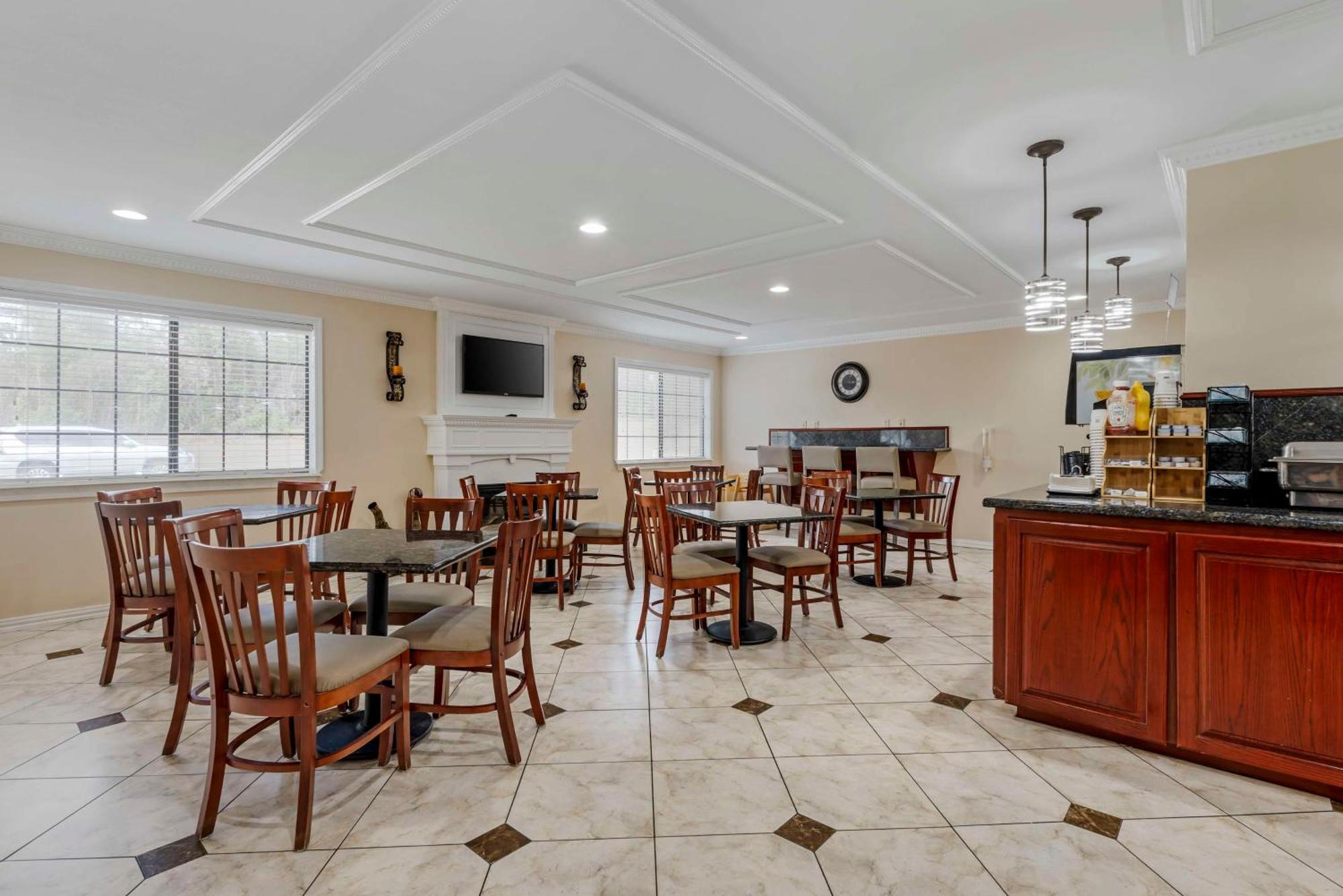 Best Western Pineywoods Inn Atlanta Zewnętrze zdjęcie